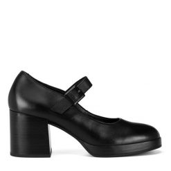 Czółenka Sergio Bardi. Czarne czółenka damskie Sergio Bardi, bez wzorów, bez obcasa, bez zapięcia. Za 223.00 zł.