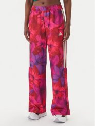 Adidas Spodnie dresowe Farm Rio House Of Tiro KD4632 Różowy Loose Fit. Czerwone spodnie dresowe damskie Adidas, bez wzorów, z dresówki. Za 279.99 zł.