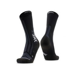 Skarpetki X-Socks Discover Crew. Czarne skarpetki damskie X-Socks, bez wzorów. Za 125.40 zł.