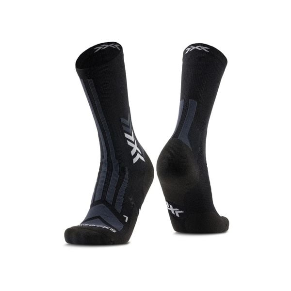 Skarpetki X-Socks Discover Crew. Czarne skarpetki damskie X-Socks, bez wzorów. Za 110.25 zł.
