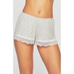 Dorina - Szorty piżamowe Ady. Szare piżamy damskie Dorina, bez wzorów, z dzianiny, bez ramiączek. W wyprzedaży za 39.90 zł.