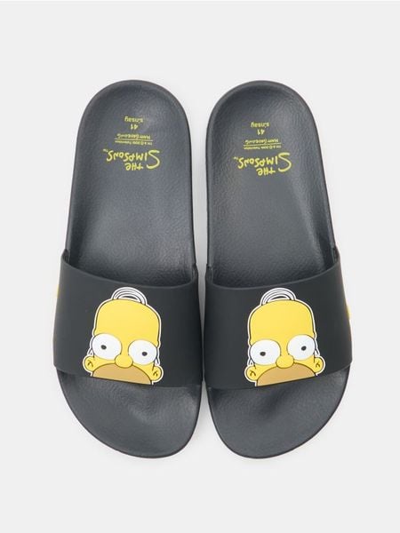 Klapki The Simpsons - czarny. Czarne klapki męskie Sinsay, bez wzorów, bez zapięcia. Za 39.99 zł.