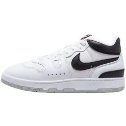 Buty sportowe Nike Mac Attack Qs Sp. Białe obuwie sportowe damskie Nike, bez wzorów, ze skóry, bez zapięcia. W wyprzedaży za 490.00 zł.