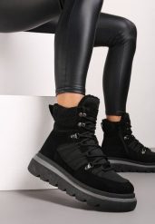 Czarne Futerkowe Traperki na Niskiej Platformie Linivora. Czarne trapery damskie Renee, z jeansu, bez zapięcia. Za 74.99 zł.