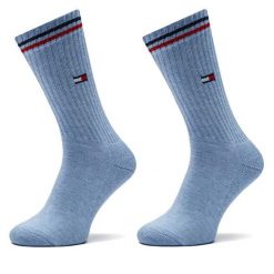 Skarpety długie Tommy Hilfiger. Niebieskie skarpetki damskie Tommy Hilfiger, bez wzorów. Za 39.99 zł.