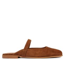 Klapki Inuikii. Brązowe klapki damskie Inuikii, bez wzorów, bez obcasa, bez zapięcia. Za 969.99 zł.