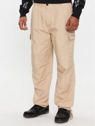 Calvin Klein Jeans Spodnie cargo Essential Regular Cargo Pant J30J324692 Beżowy Regular Fit. Brązowe spodnie materiałowe męskie Calvin Klein Jeans, bez wzorów, z bawełny. Za 249.99 zł.