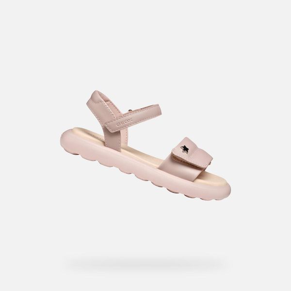 Sandały GEOX J SANDAL PUFFYPOP GI Rose. Czerwone sandały damskie Geox, bez wzorów, z syntetyku, bez obcasa, bez zapięcia. Za 226.25 zł.