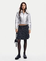 Desigual Kurtka z imitacji skóry Londres 24WWEW32 Srebrny Regular Fit. Szare kurtki damskie Desigual, s, bez wzorów, ze skóry, bez kaptura. Za 679.99 zł.