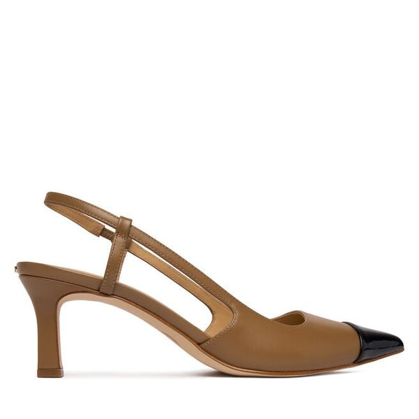 Czółenka MICHAEL Michael Kors. Brązowe czółenka damskie MICHAEL Michael Kors, bez wzorów, bez obcasa, bez zapięcia. Za 769.99 zł.