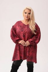 Oversize'owa tunika Amalia - elegancja w rozkwicie PLUS SIZE XXL. Czerwone tuniki damskie Moda Size Plus Iwanek, plus size, bez wzorów, z elastanu, eleganckie, plus size, bez ramiączek. Za 239.90 zł.