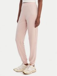 Guess Spodnie dresowe O6GB01 KCQP2 Różowy Regular Fit. Czerwone spodnie dresowe damskie Guess, z aplikacjami, z dresówki. Za 209.99 zł.