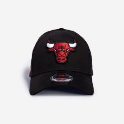 Czapka z daszkiem do koszykówki NBA New Era Chicago Bulls. Czapki damskie New Era, z aplikacjami, z bawełny, eleganckie. Za 119.99 zł.