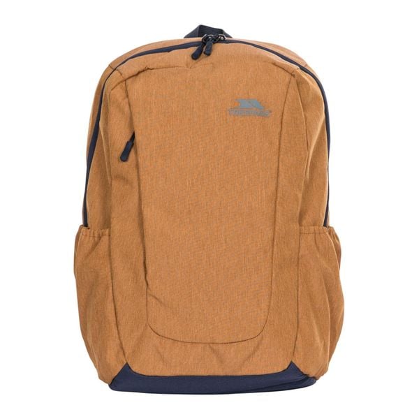 Plecak Alder 25 L. Brązowe plecaki damskie Trespass, bez wzorów, z materiału. Za 69.99 zł.