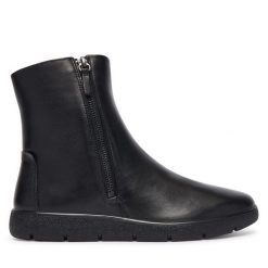 Botki ECCO. Czarne botki damskie ecco, bez wzorów, bez obcasa, na płaskiej podeszwie, bez zapięcia. Za 619.99 zł.