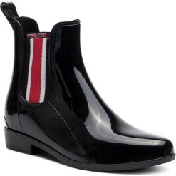 Kalosze LAUREN RALPH LAUREN - Tally II 802740795002 Black. Czarne kalosze damskie Lauren Ralph Lauren, bez wzorów, z materiału, bez zapięcia. W wyprzedaży za 299.00 zł.