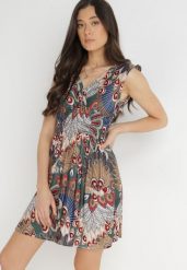 Zielona Sukienka Olon. Zielone sukienki damskie Born2be, na co dzień, na lato, l, z aplikacjami, bez kołnierzyka, bez ramiączek, mini, kopertowe. Za 44.99 zł.