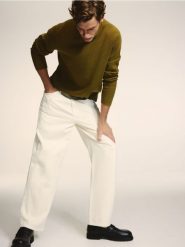 Strukturalny sweter z bawełną - zielony. Zielone swetry męskie Reserved, l, bez wzorów, z bawełny, bez kołnierzyka, bez ramiączek. Za 119.99 zł.
