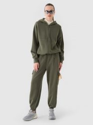 4F Spodnie dresowe joggery damskie - oliwkowe/khaki XS. Brązowe spodnie dresowe damskie 4F, bez wzorów, z bawełny, sportowe. W wyprzedaży za 89.99 zł.