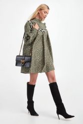 Sukienka Kinna CUSTOMMADE. Sukienki damskie Custommade, bez wzorów, bez kołnierzyka, bez ramiączek. W wyprzedaży za 755.37 zł.