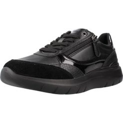 Buty GEOX D PLUMMERY Czarny. Czarne obuwie trekkingowe damskie Geox, z syntetyku, bez zapięcia. Za 330.99 zł.