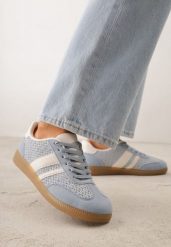 Niebieskie Sneakersy Kultowe Tenisówki z Plecioną Strukturą Loraebelle. Niebieskie trampki i tenisówki damskie Born2be, bez wzorów, z jeansu, bez zapięcia. Za 99.99 zł.
