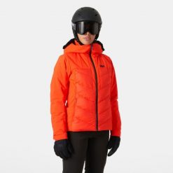 Damska kurtka narciarska Helly Hansen Bellissimo. Czerwone kurtki sportowe damskie Helly Hansen, na zimę, bez wzorów, bez ramiączek, bez kaptura, narciarskie. Za 1,613.00 zł.