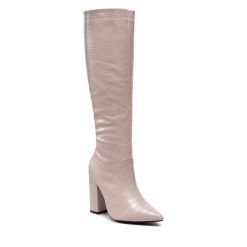 Kozaki DeeZee. Brązowe kozaki damskie DeeZee, bez wzorów, bez obcasa, na słupku, bez zapięcia. Za 259.99 zł.