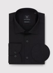 PAKO LORENTE – Czarna koszula męska. Czarne koszule męskie Pako Lorente, m, bez wzorów, z bawełny, bez kołnierzyka, bez ramiączek. Za 359.99 zł.