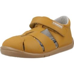 Sandały TITANITOS L500 FELIX Żółty. Żółte buty zimowe męskie TITANITOS, bez wzorów, ze skóry, bez zapięcia. Za 166.99 zł.