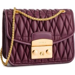 Torebka FURLA - Metropolis Cometa 993944 B BUH4 2Q0 Amaranto f. Fioletowe torebki do ręki damskie Furla, bez wzorów, ze skóry, bez dodatków. W wyprzedaży za 679.00 zł.