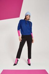 Gładki sweter. Swetry nierozpinane damskie MOODO, m, bez wzorów, bez kołnierzyka, bez ramiączek. W wyprzedaży za 35.99 zł.