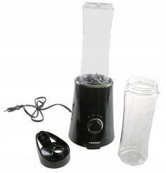Blender Tiross Blender rozdrabniacz osobisty 300W 600 ml z 2 butelkami podróżnymi TIROSS TS-1379. Blendery Tiross. Za 186.81 zł.