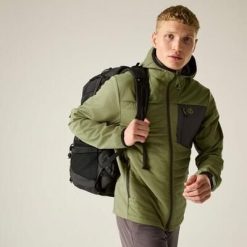 Męska kurtka pikowana Mountaineer Softshell. Brązowe kurtki męskie Dare 2B, m, bez wzorów, z poliesteru, sportowe, bez kaptura. Za 699.99 zł.