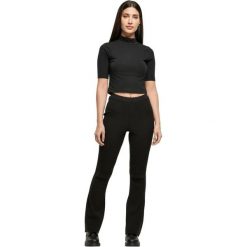 Legginsy damskie Urban Classics Rib Knit Bootcut GT. Czarne legginsy damskie Urban Classics, bez wzorów, z dzianiny. Za 196.50 zł.