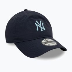 Czapka z daszkiem New Era Recycled 9Twenty New York Yankees. Niebieskie czapki damskie New Era, na zimę, bez wzorów. Za 119.99 zł.