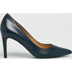 Solo Femme - Szpilki. Niebieskie szpilki damskie Solo Femme, bez wzorów, z materiału, bez obcasa, na obcasie, bez zapięcia. W wyprzedaży za 219.90 zł.