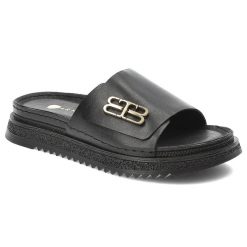Czarne Klapki Armodo Modne Wsuwane Obuwie Damskie. Czarne klapki damskie Armodo, na lato, bez wzorów, z materiału, eleganckie, bez obcasa, na płaskiej podeszwie, bez zapięcia. Za 229.00 zł.