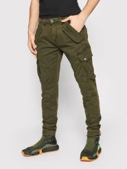 Alpha Industries Spodnie materiałowe Combat 126215 Zielony Slim Fit. Zielone spodnie materiałowe męskie Alpha Industries, bez wzorów, z bawełny. Za 349.99 zł.