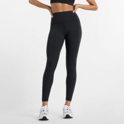 Legginsy damskie do biegania New Balance Sleek WP51268BK – czarne. Czarne legginsy sportowe damskie New Balance, l, bez wzorów, z lycry, z podwyższonym stanem, długie, do biegania. Za 409.99 zł.