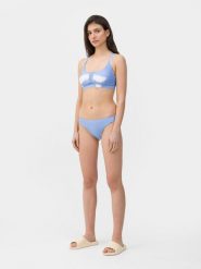 4F Dół od bikini z materiałów z recyklingu damski S. Niebieskie bikini 4F, s, bez wzorów, z materiału. W wyprzedaży za 14.99 zł.