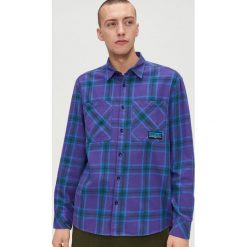 Koszula w kratę z kieszeniami - Fioletowy. Fioletowe koszule męskie Cropp, l, bez wzorów, bez kołnierzyka, bez ramiączek. Za 79.99 zł.