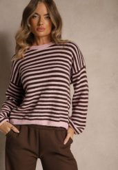 Różowy Oversizowy Sweter w Paski z Domieszką Wełny i Wiskozy Tidania. Czerwone swetry nierozpinane damskie Renee, bez wzorów, z dzianiny, casualowe, bez kołnierzyka, bez ramiączek. Za 139.99 zł.