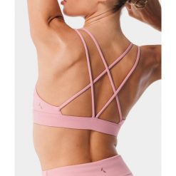 Stanik sportowy crossback dla kobiet Carpatree Balletcore. Czerwone bielizna sportowa damska Carpatree, xs, bez wzorów. W wyprzedaży za 118.99 zł.