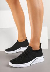Czarne Siateczkowe Buty Sportowe Sneakersy na Zdobionej Podeszwie Talloti. Czarne obuwie sportowe damskie Renee, z aplikacjami, z jeansu, bez zapięcia. Za 59.99 zł.