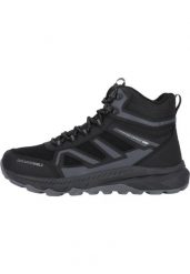 Buty trekkingowe Whistler Niament. Czarne trekkingi męskie Whistler, bez zapięcia. Za 427.50 zł.