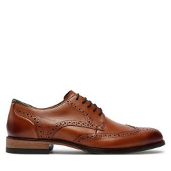 Półbuty Clarks. Brązowe buty wizytowe męskie Clarks, bez wzorów, bez obcasa, bez zapięcia. Za 305.99 zł.