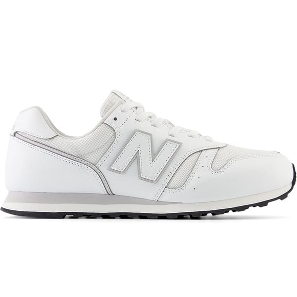 Buty męskie New Balance ML373PJ2 – białe. Białe buty sportowe męskie New Balance, bez wzorów, z gumy, bez zapięcia. Za 299.99 zł.