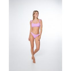 Bikini damskie Protest Prtyamba. Czerwone bikini Protest, m, bez wzorów. W wyprzedaży za 135.00 zł.