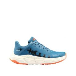 Buty trekkingowe +8000 Takan Niebieskie. Niebieskie trekkingi męskie 8000KICKS, bez zapięcia. Za 421.35 zł.
